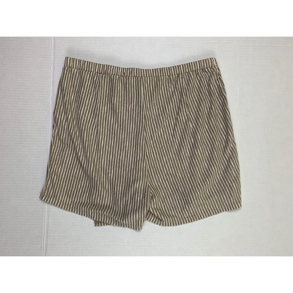 EST 1946 Skort Shorts Skirt Size M Beige White Striped Faux Wrap Pull On